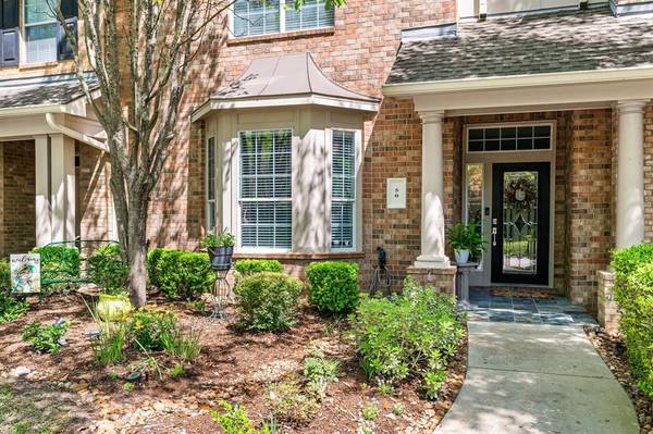 50 Ginger Jar ST, The Woodlands, TX 77382