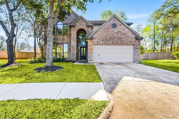 502 Deer Hollow DR, Sugar Land, TX 77479