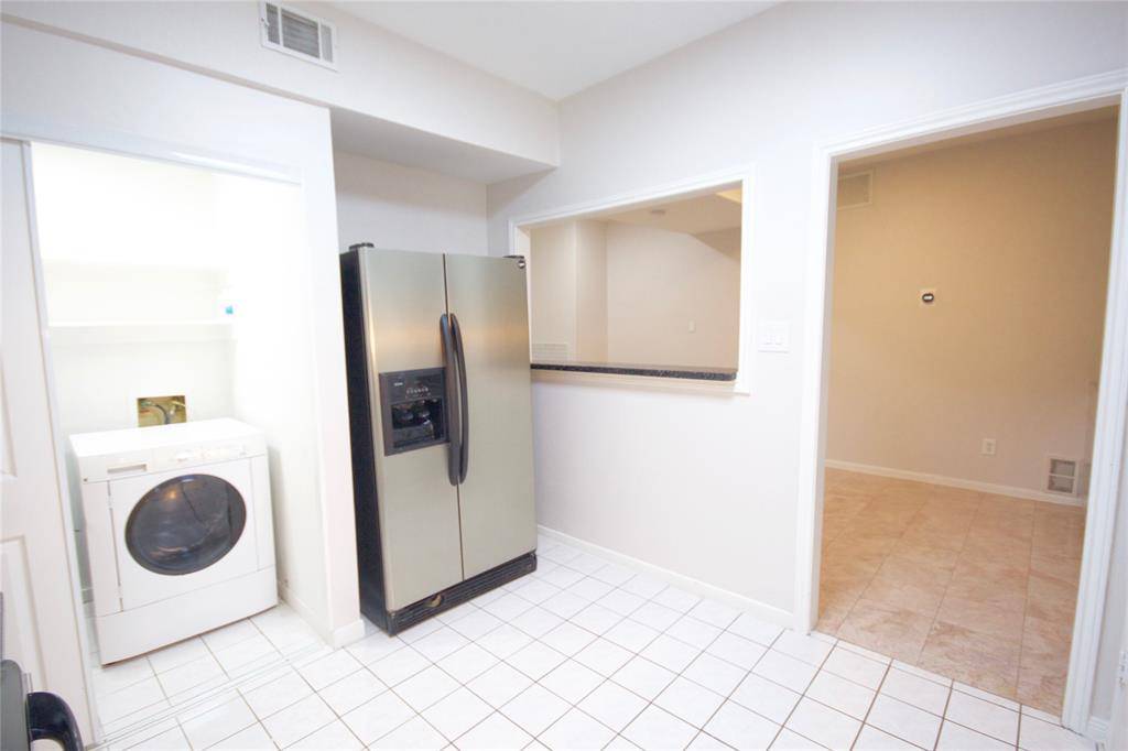 Houston, TX 77063,2100 Tanglewilde ST #15