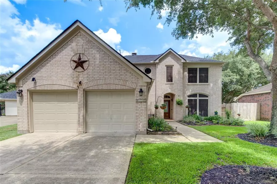 8710 Light Fall CIR, Houston, TX 77095