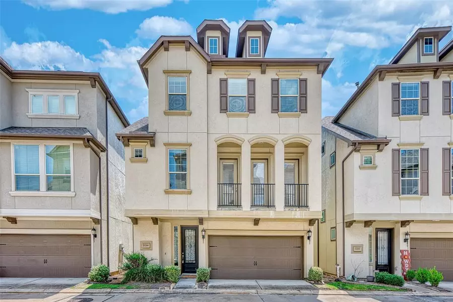 12261 Oxford Crescent CIR, Houston, TX 77082