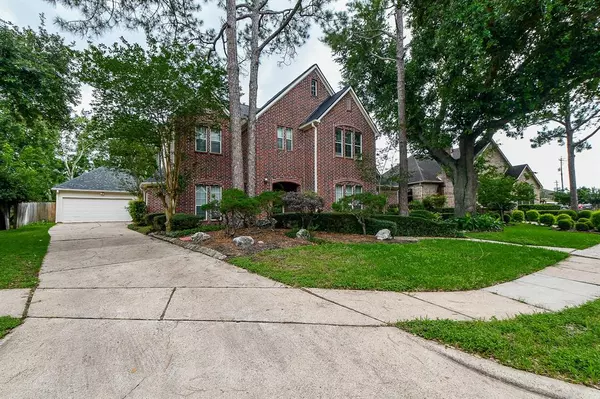 Sugar Land, TX 77498,9906 Chalford DR