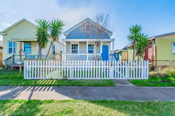 3319 Ball, Galveston, TX 77550