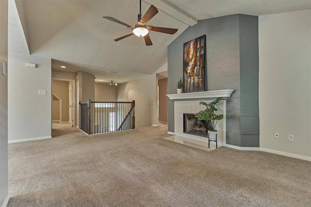 The Woodlands, TX 77381,94 S Magnolia Pond PL