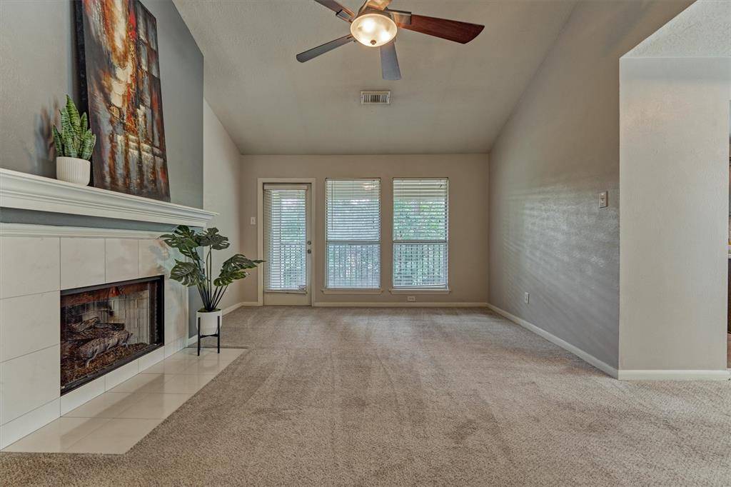 The Woodlands, TX 77381,94 S Magnolia Pond PL