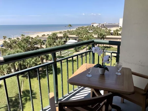 5220 Seawall BLVD #437D, Galveston, TX 77551