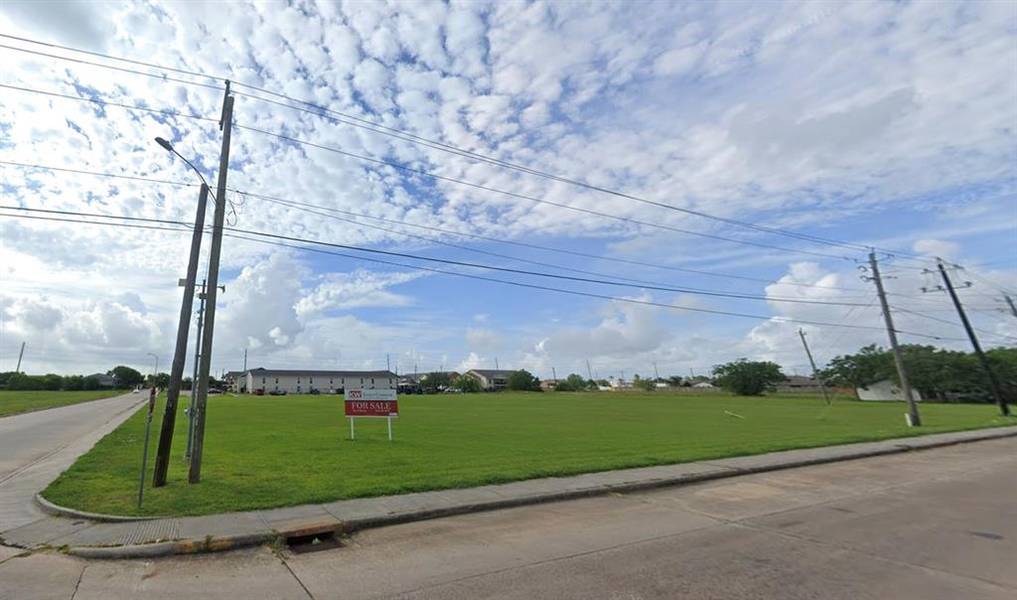 00 Avenue J AVE, Freeport, TX 77541