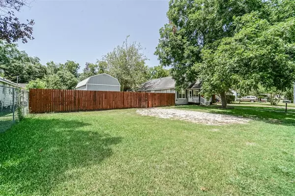 Baytown, TX 77520,503 Forrest ST