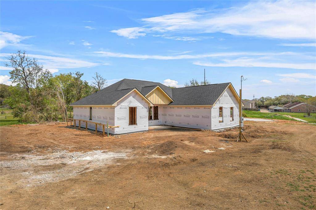 Brenham, TX 77833,2318 Progress DR