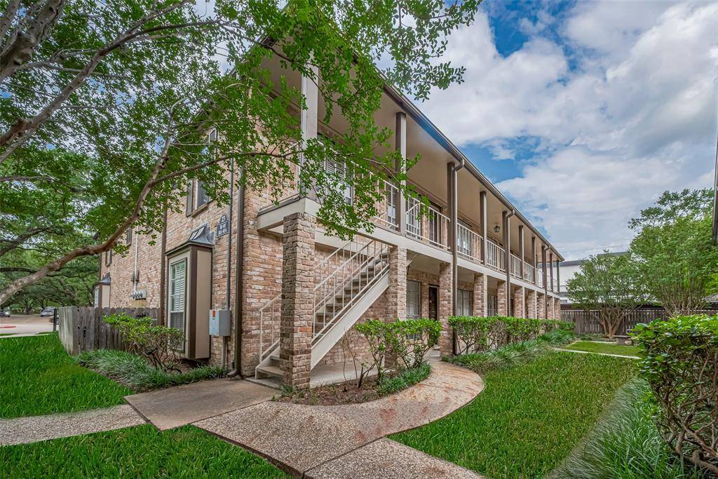 811 Wax Myrtle LN #A, Houston, TX 77079