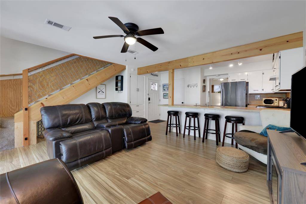 118 Harbour LN, Coldspring, TX 77331
