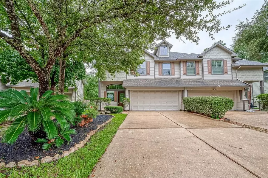 22 Stone Arrow PL, The Woodlands, TX 77382