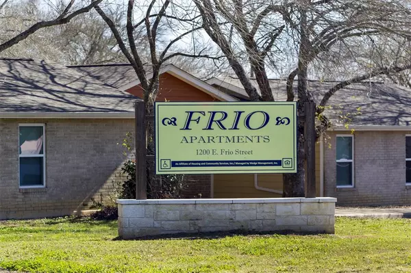 Pearsall, TX 78061,1200 E Frio Street