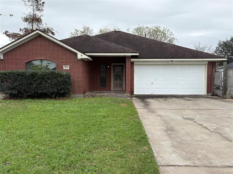 507 Jackson AVE, Clute, TX 77531