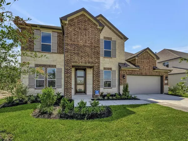 5016 Great Oaks DR, Pearland, TX 77584