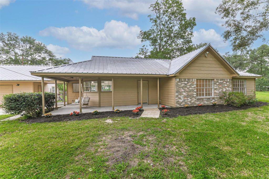 New Caney, TX 77357,20731 Pin Oak RD