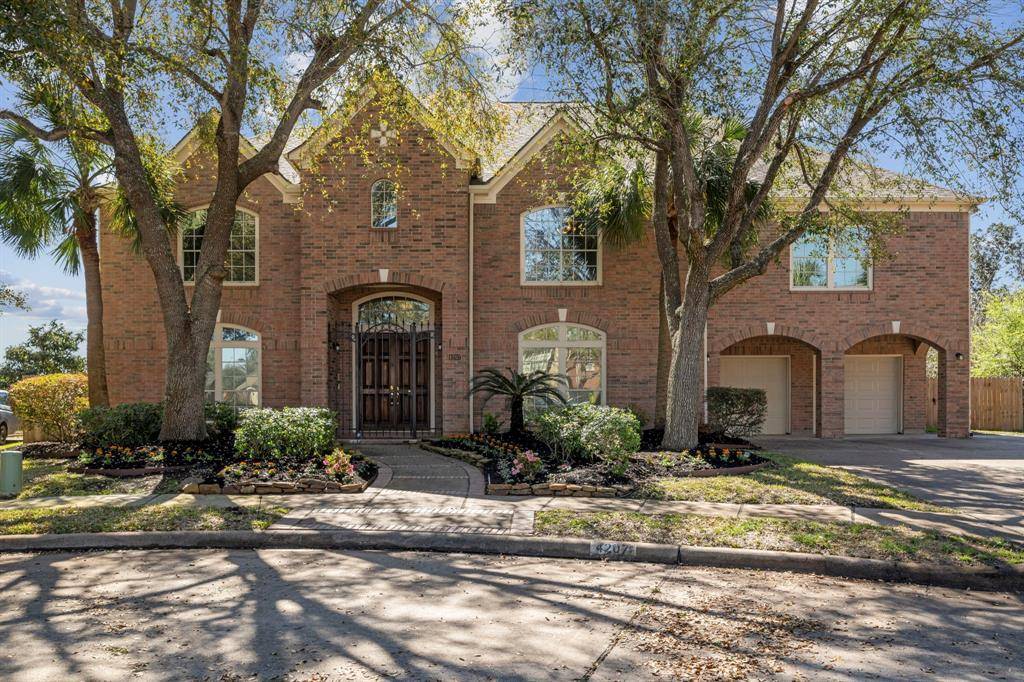 4207 Clearwater CT, Missouri City, TX 77459