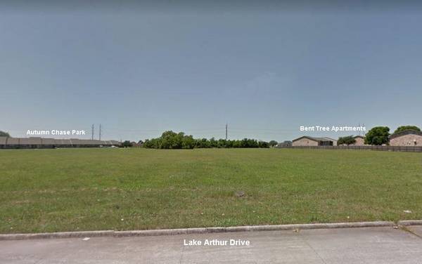 7051 Lake Arthur DR, Port Arthur, TX 77642