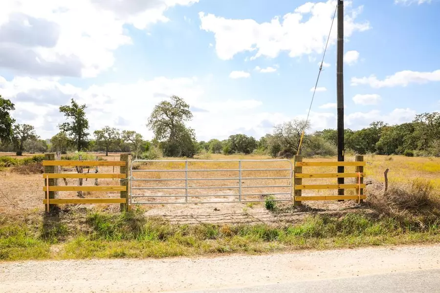 TBD County Road 132, Hallettsville, TX 77964