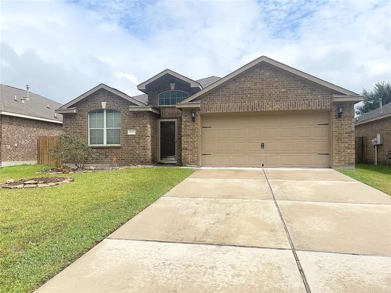 10225 Red Fern CT, Conroe, TX 77385