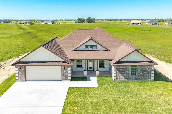 489 Angus TRL, Angleton, TX 77515