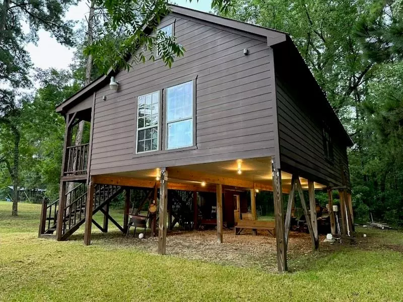 243 Silver Hickory DR, Coldspring, TX 77331