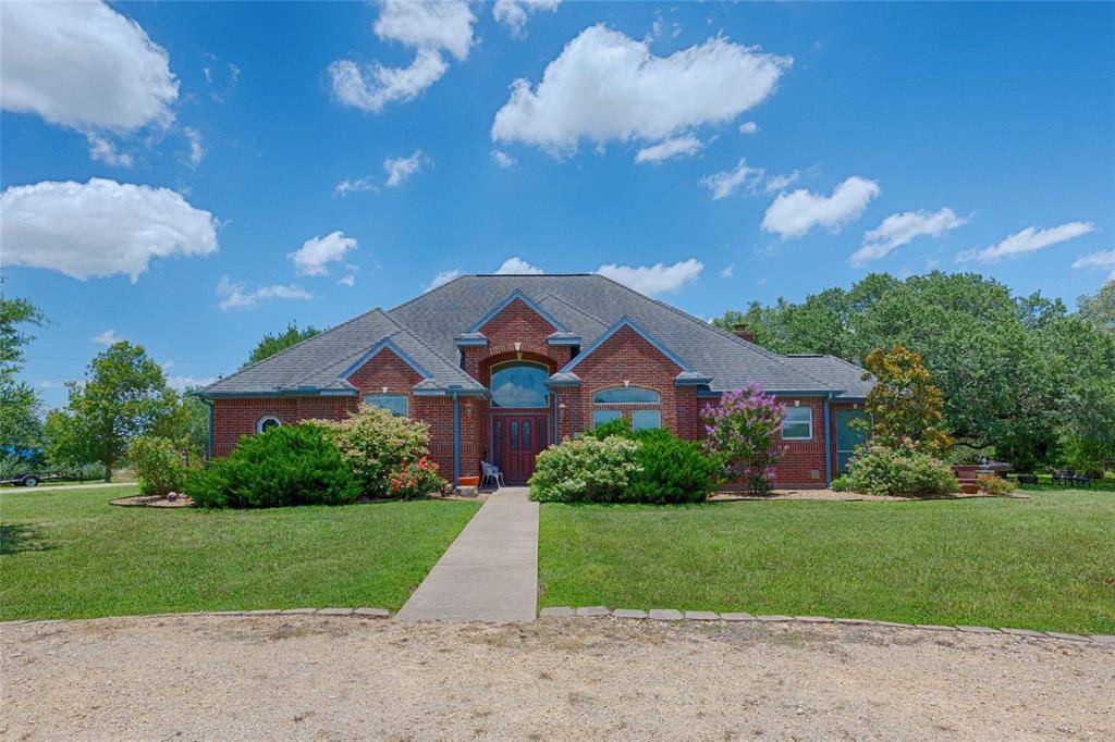 Schulenburg, TX 78949,900 Schulze RD