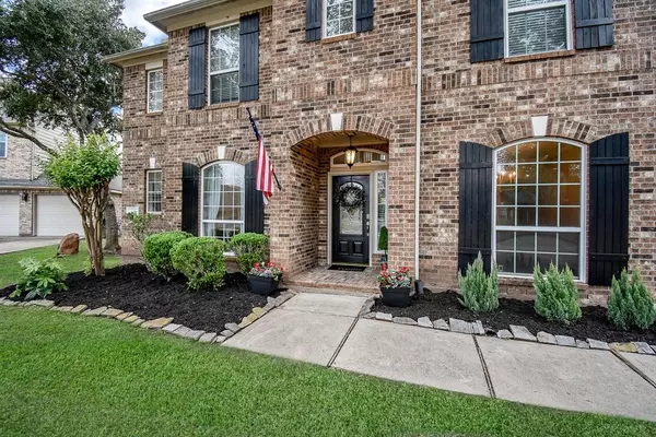 1638 Brookstone LN, Sugar Land, TX 77479