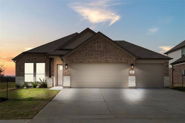 152 Shining Point DR, Waller, TX 77484