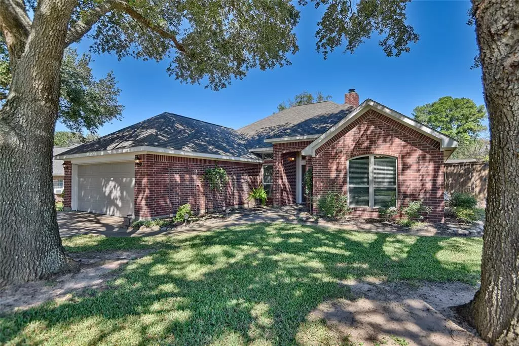 Bellville, TX 77418,201 Briar Ridge DR