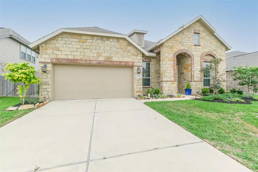 2230 Keystone Ridge LN, Richmond, TX 77469