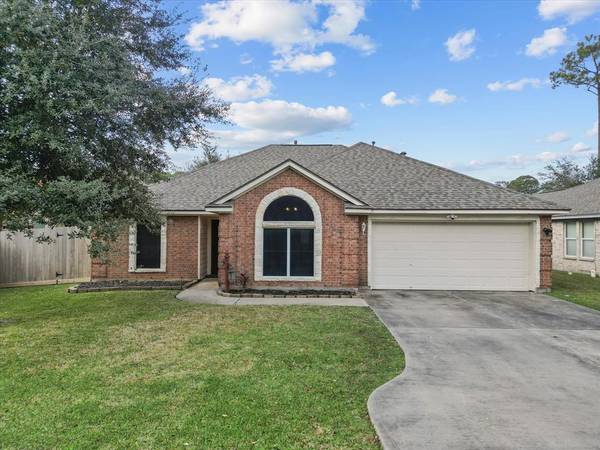 5418 Bayou DR, Dickinson, TX 77539