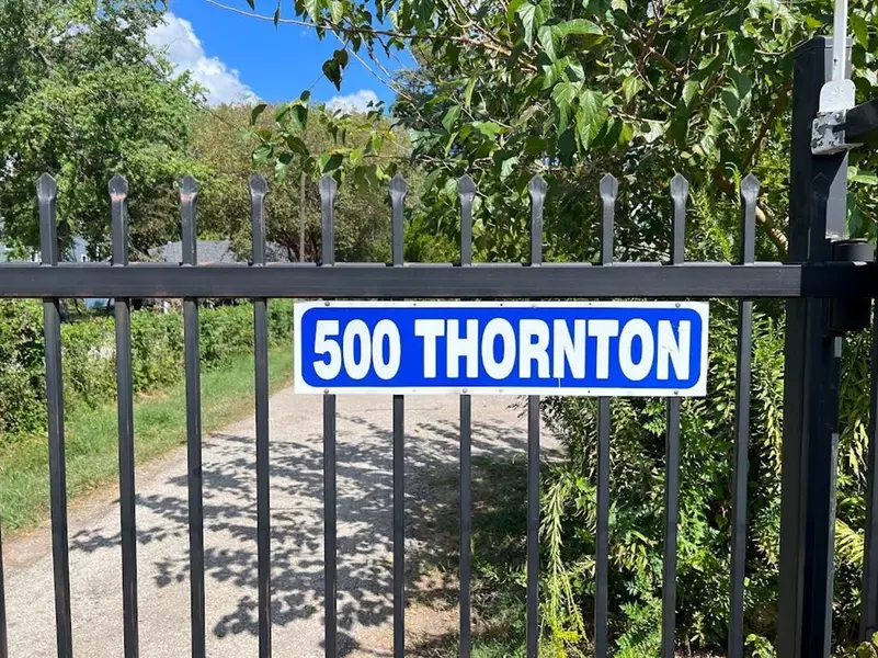 500 Thornton RD, Houston, TX 77018