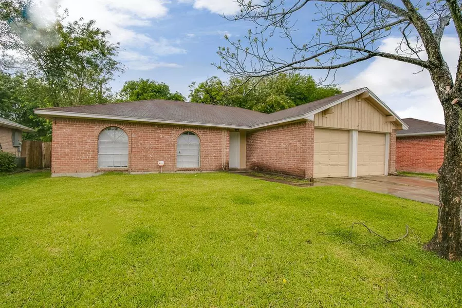 5305 Louise ST, Baytown, TX 77521