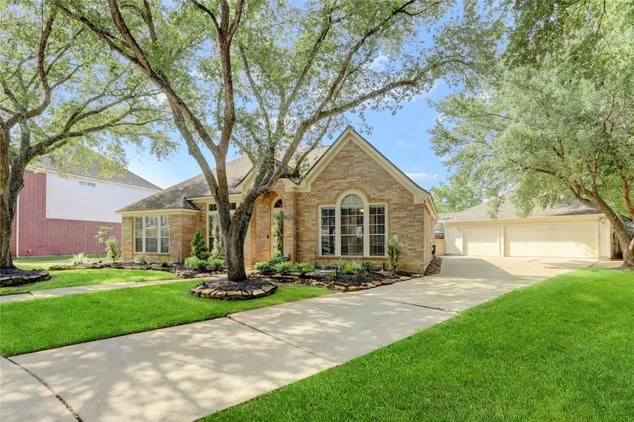 6027 PARKWOOD PLACE, Sugar Land, TX 77479