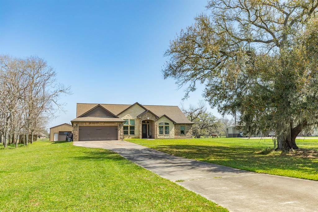 Angleton, TX 77515,738 Stallion CIR