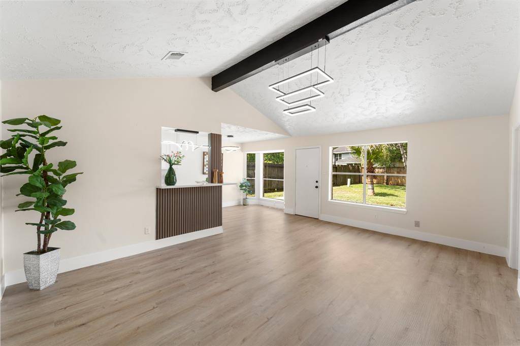 Houston, TX 77044,8619 Pearl Point ST
