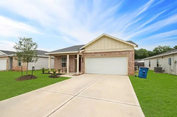 15585 Briar Forest DR, Conroe, TX 77306