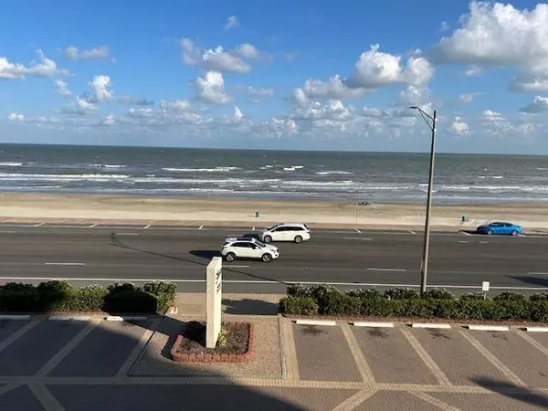 Galveston, TX 77551,7700 Seawall BLVD #307