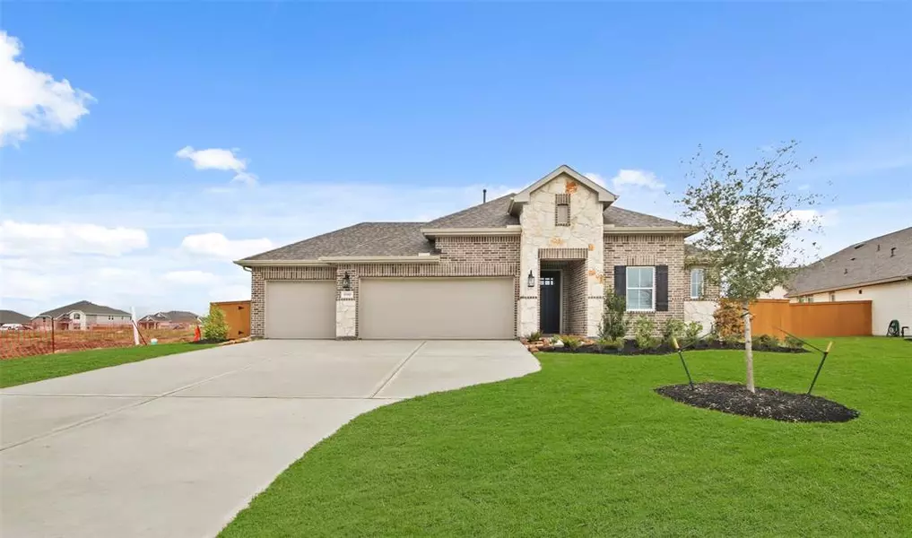 1700 Mesquite TRL, Dayton, TX 77535