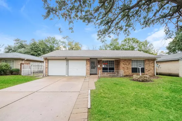 9006 Bunny Run DR, Houston, TX 77088