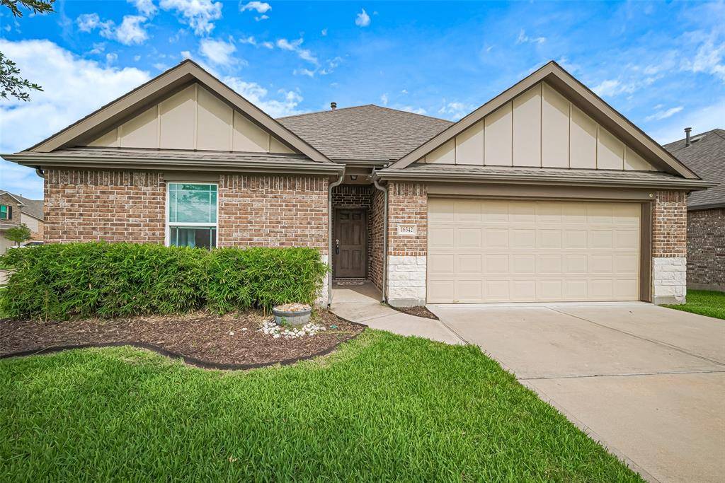 16342 Rockdale Landing DR, Hockley, TX 77447