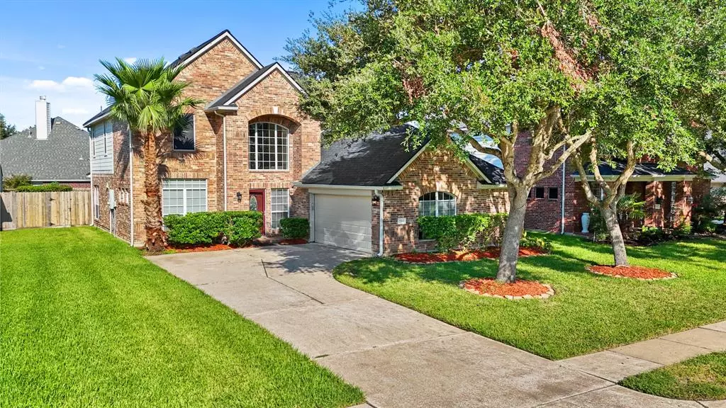 2512 Creeks Edge DR, Pearland, TX 77581