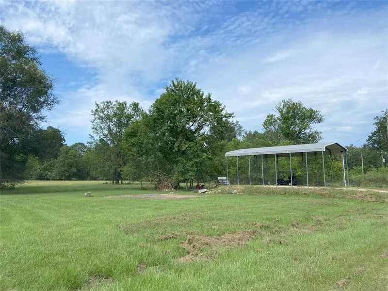 14 Village MLS, Cleveland, TX 77327