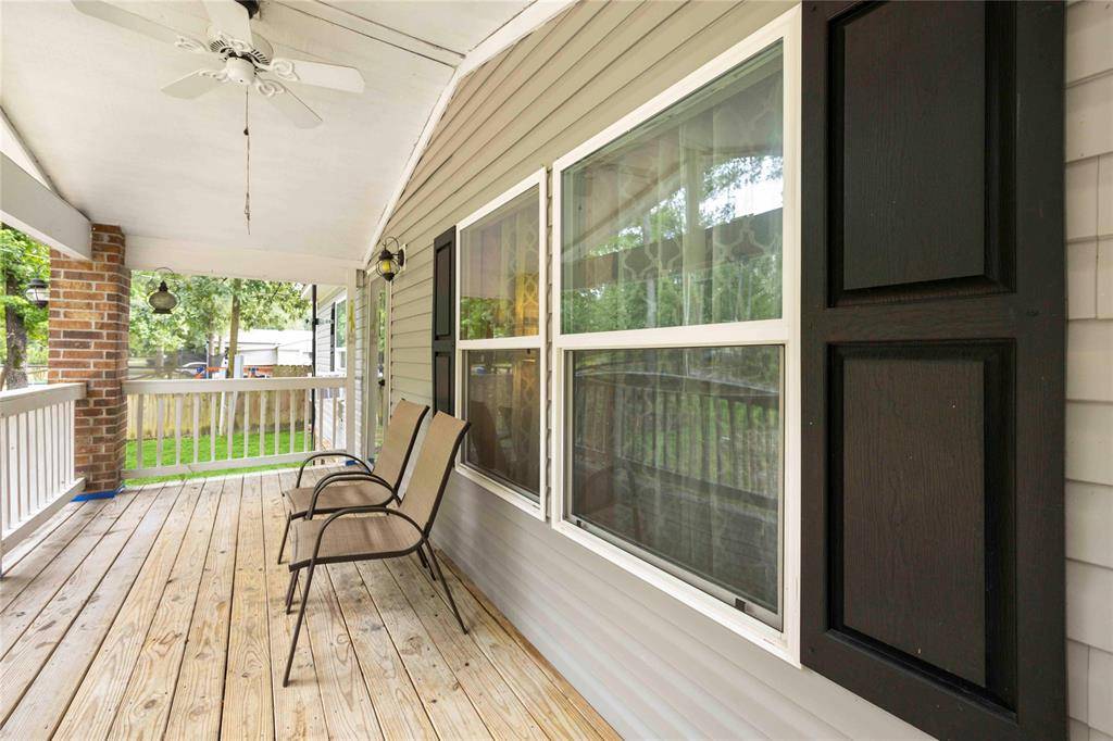 Porter, TX 77365,23948 Honeysuckle DR