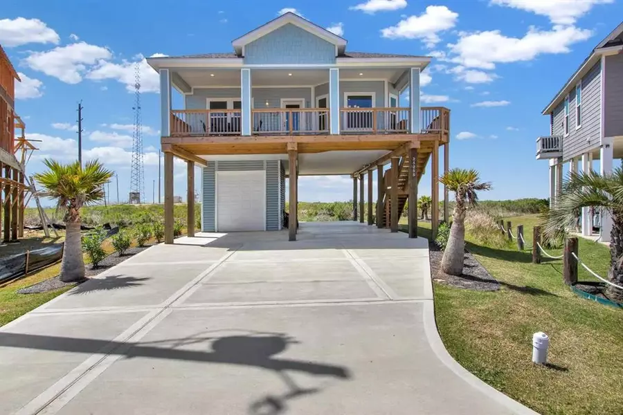 25255 Sausalito DR, Galveston, TX 77554