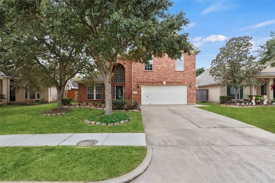 8727 River Wind DR, Sugar Land, TX 77479