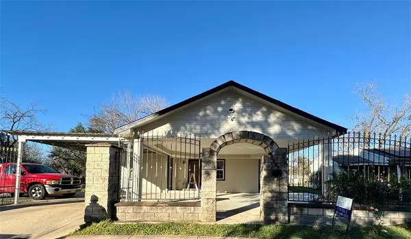 4613 Dewberry ST, Houston, TX 77021