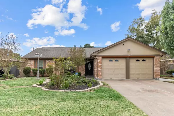 Houston, TX 77088,1123 Mosher LN