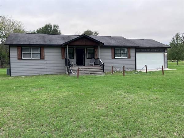 2834 Fm 356, Trinity, TX 75862